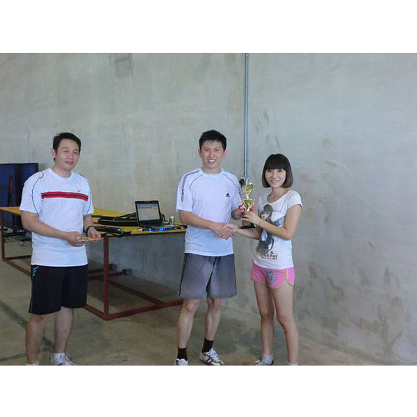 jh_badminton-competition_2011-16