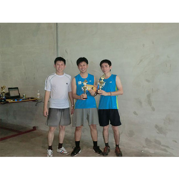 jh_badminton-competition_2011-18